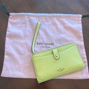 Kate Spade Clutch Wallet & Wristlet